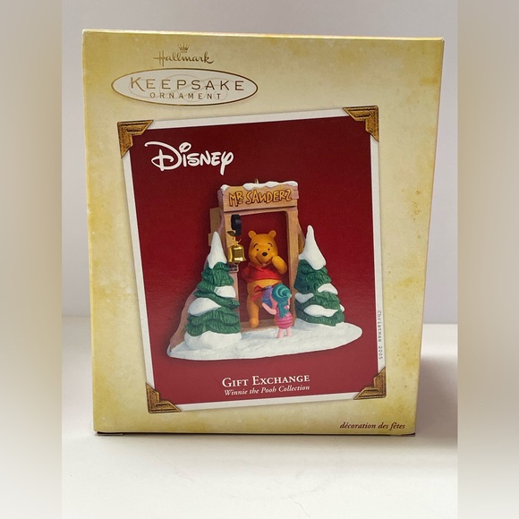 Hallmark Ornament Gift Exchange, Winnie the Pooh Collection 2005 new in box. - Picture 1 of 13
